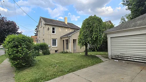 1911 Tracy St Photo 1