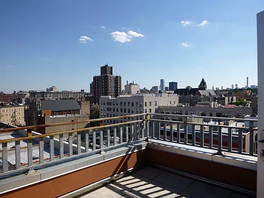 Rented by Bohemia Realty Group | media 26