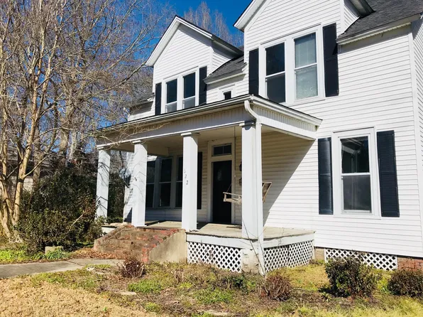 146 Calhoun St, West Point, MS 39773