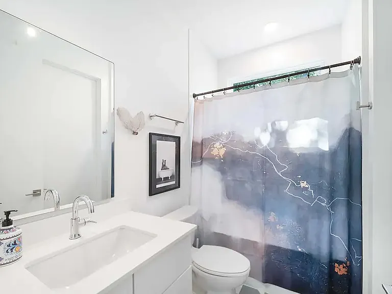 1301 Luna St #2 — Photo 14