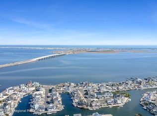 27 Mitzie Ln, Manahawkin, NJ 08050