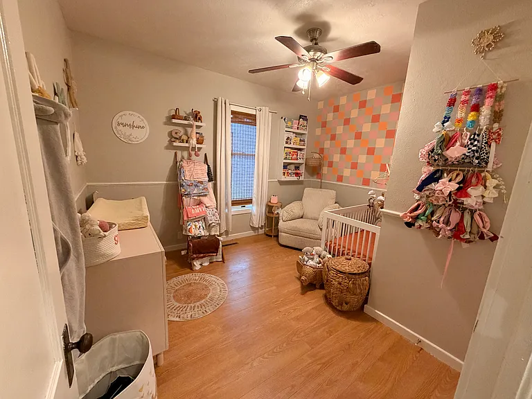 1032 N Saint Paul St — Photo 11