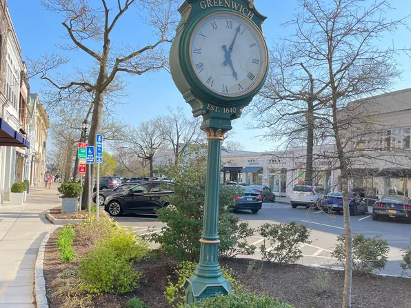 15 E Elm St, Greenwich, CT