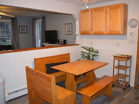 2nd image of 7 Smith Ave