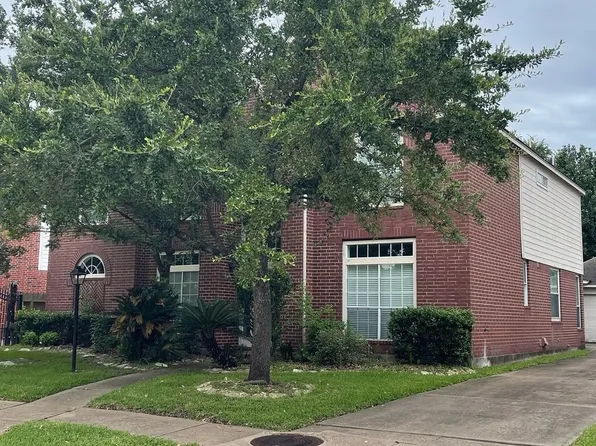 3814 Shady Harbor Dr, Houston, TX 77082