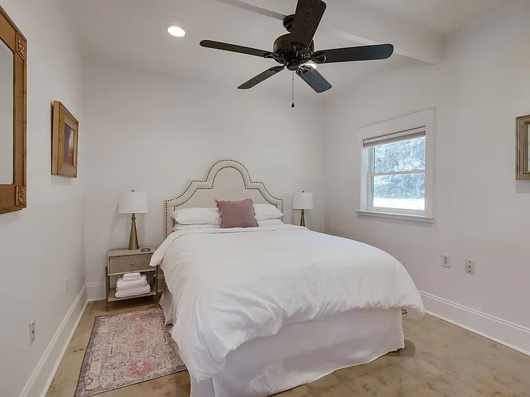 190 Lakewood Dr — Photo 11