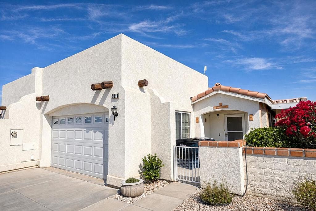 3918 Birdie Ct