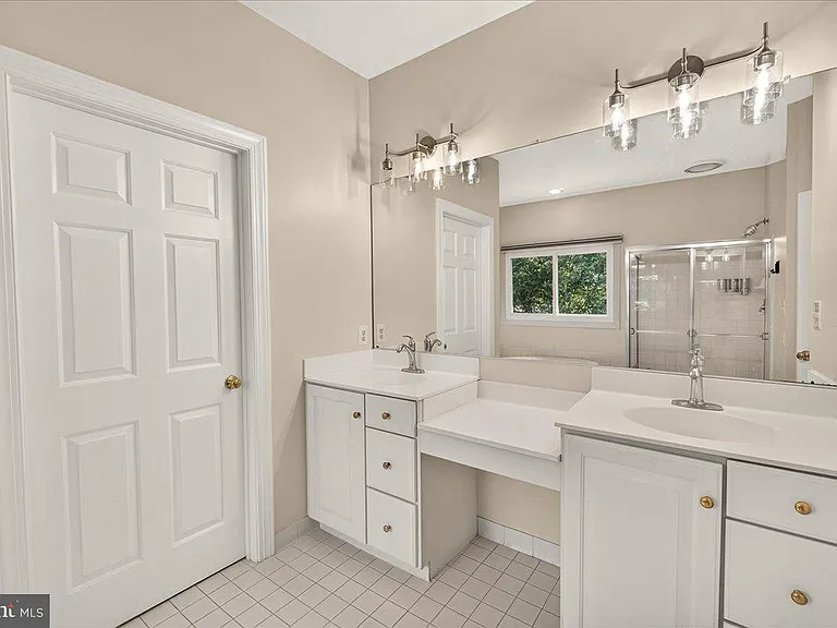 6430 Bellevue Pl — Photo 26