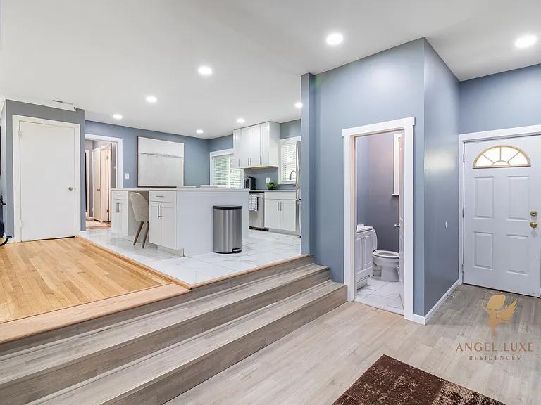 826 Michelson Rd — Photo 5