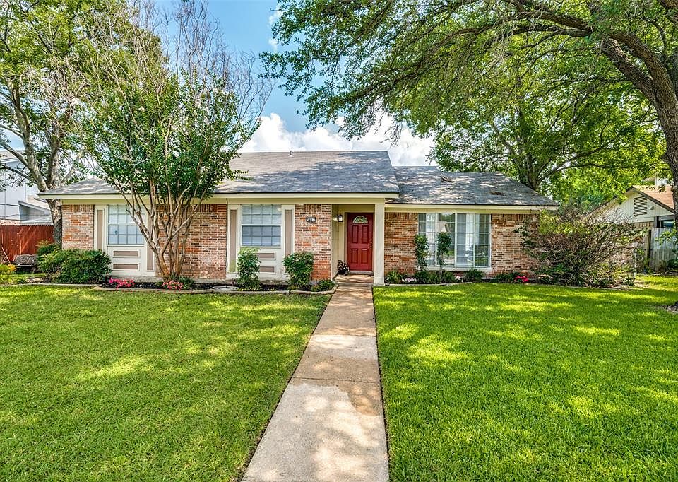 1st image of 3417 Castle Rock Ln