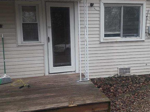 4th image of 31463 Alcona Ct