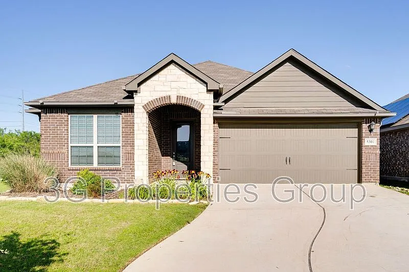 5301 Zara Dr
