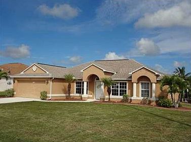 1st image of 2591 Surfside Blvd