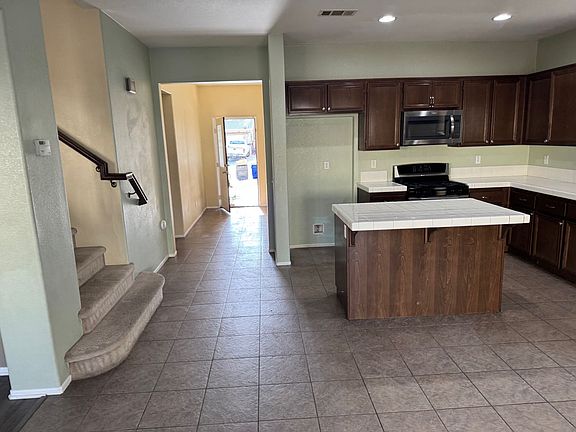3rd image of 11634 Gayneswood St