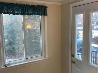 42 Brook Rd S, Cobourg, ON K9A 4G1