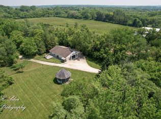 8106 Maple St, Marengo, IL 60152