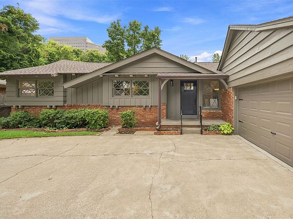 4th image of 4326 E 60th Pl