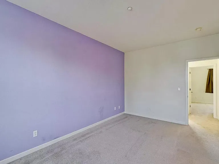 575 Montego Ter — Photo 25