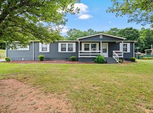 5861 Wards Rd, Evington, VA 24550