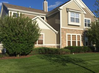 343 Red Rock Ln, Elgin, IL 60124