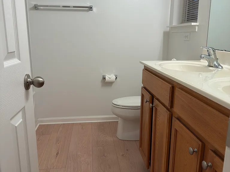 204 Harbor Haven Dr — Photo 12
