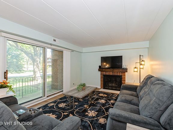 2nd image of 15315 Treetop Dr APT 1N