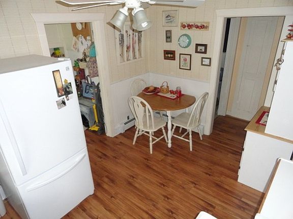 2nd image of 1007 Elkhorn St