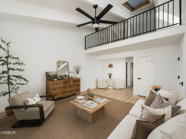 864 Highland Dr APT 6, Santa Barbara, CA 93109