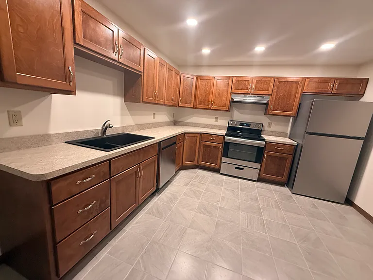 510 Narvick Ave #16 — Photo 7