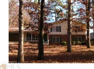 1653 Oak Ridge Cir, Stone Mountain, GA 30087