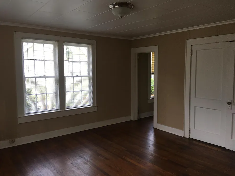 Living room/Bedroom