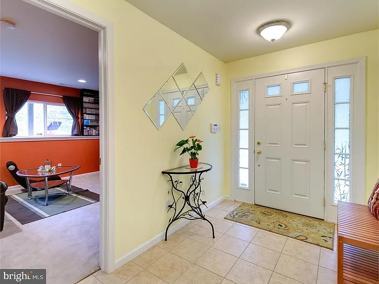 2754 Shelburne Rd — Photo 4