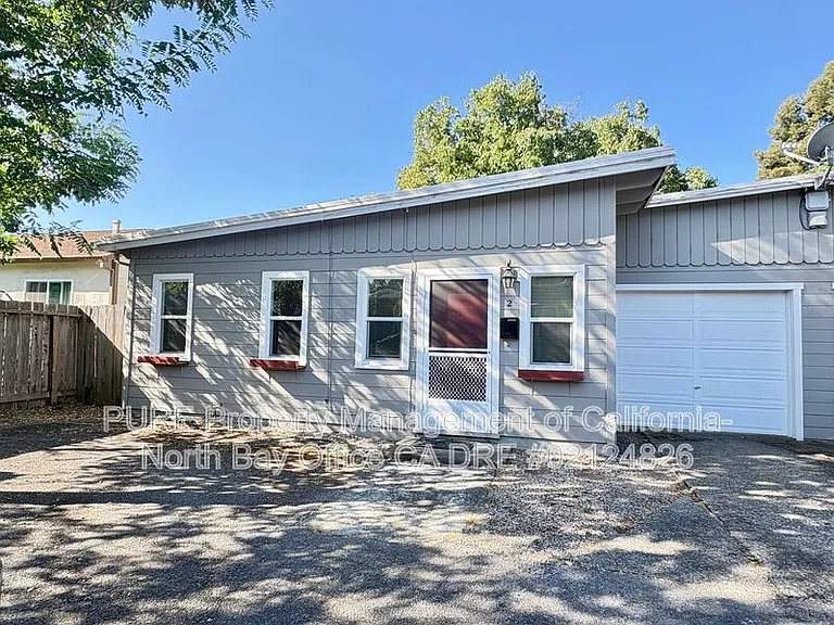 2 Kandace Ct — Photo 1