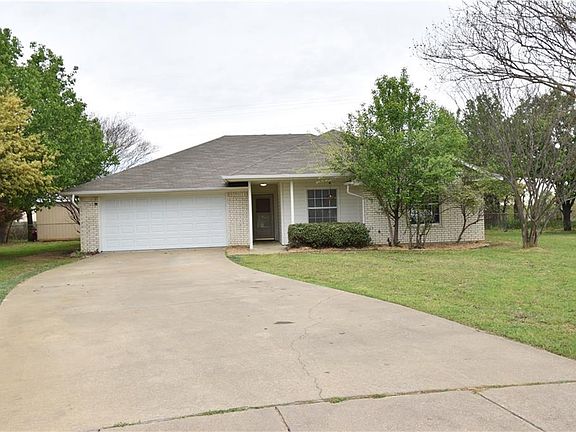 2nd image of 625 Linda Ct