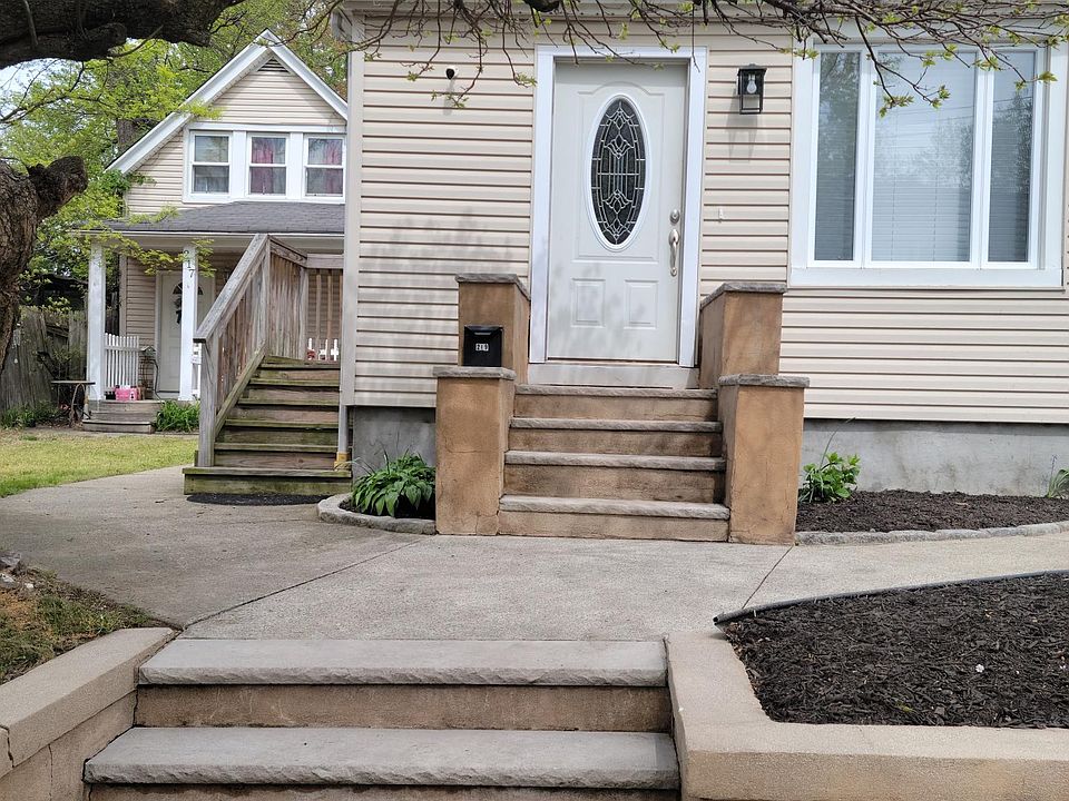 1st image of 219 Fisher Ave #A