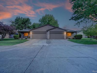 17225 Jed Ct, Clinton Township, MI, 48038