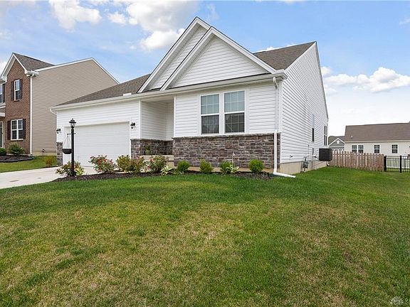 2nd image of 4370 Saratoga Pl