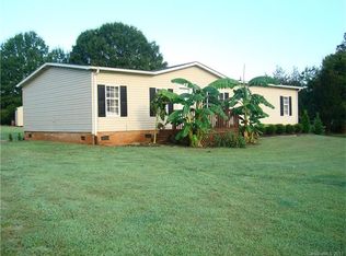 1944 Kollege Ln, Crouse, NC 28033