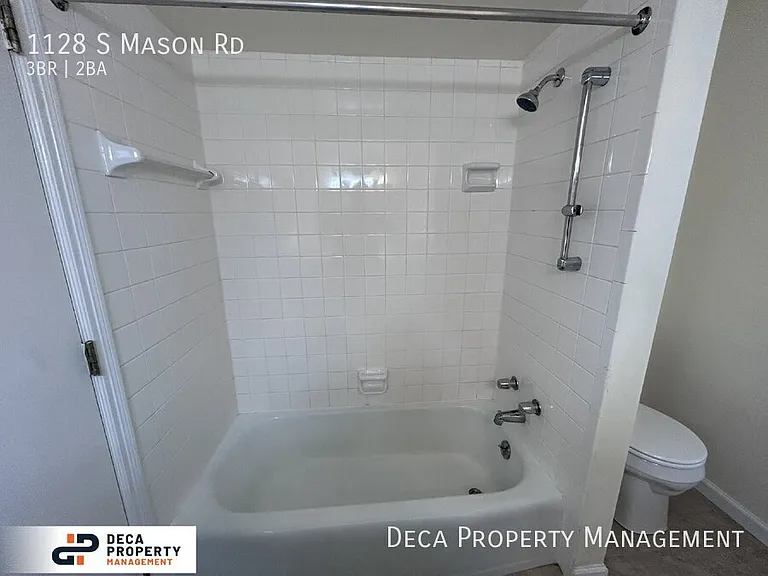 1128 S Mason Rd — Photo 14