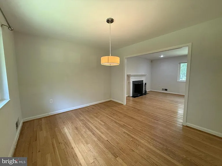 9209 E Parkhill Dr — Photo 9