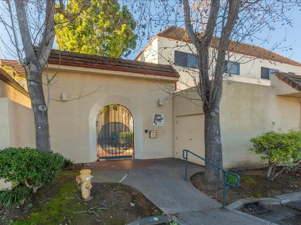 161 California Ave #K206, Palo Alto, CA 94306