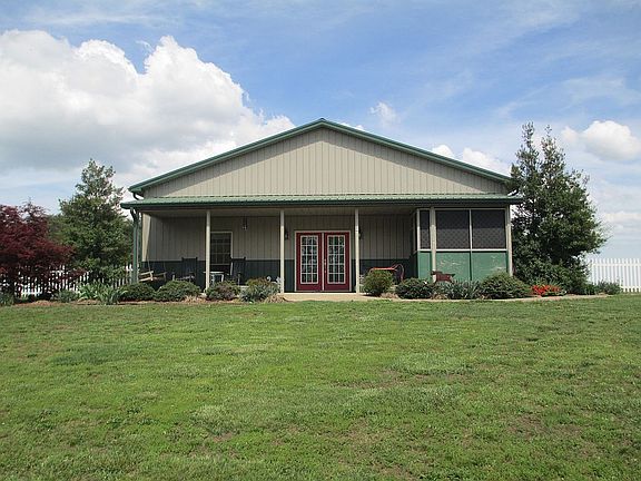 2nd image of 450 Malone Farm Ln