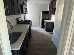 40 W 29th St #2A, Bayonne, NJ 07002