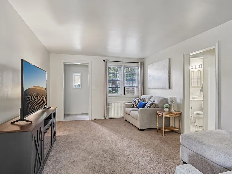 Greenwood Village Apartments — Photo 39