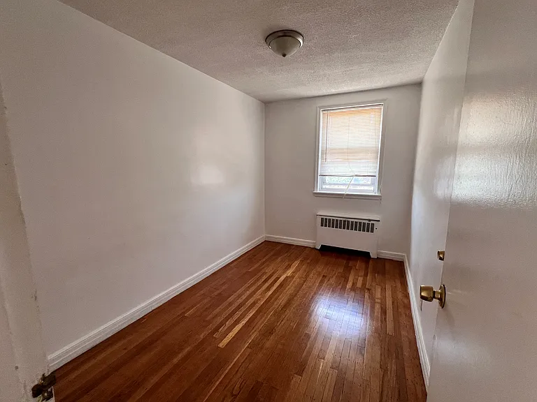 6901 Oakland St #2 — Photo 5