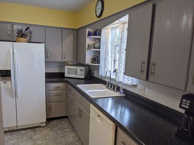 419 S Saxby Ave, Freeport, IL, 61032