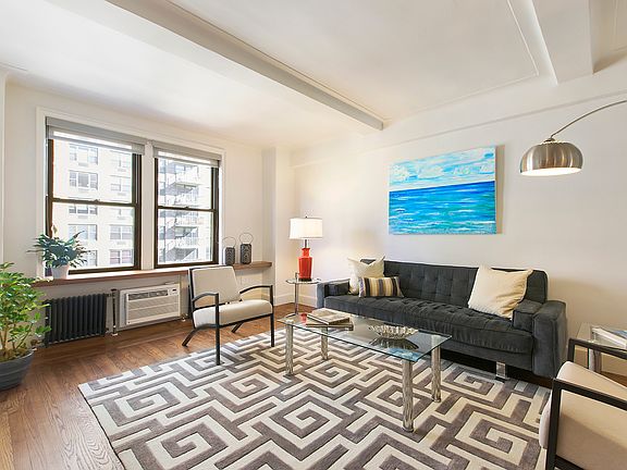 3rd image of 308 E 79th St APT 13E