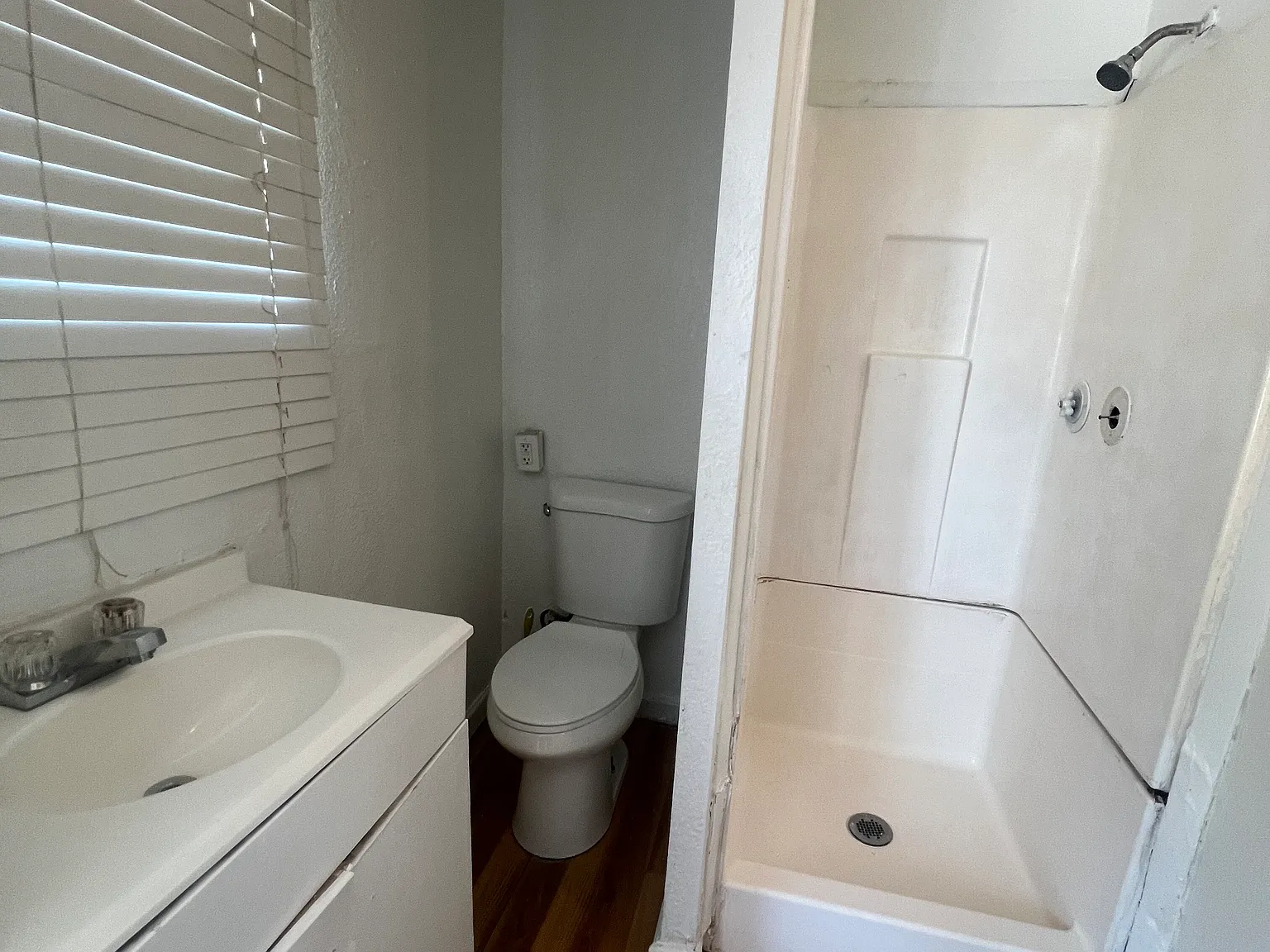 2 bed, 800 sqft, $895 — Photo 3