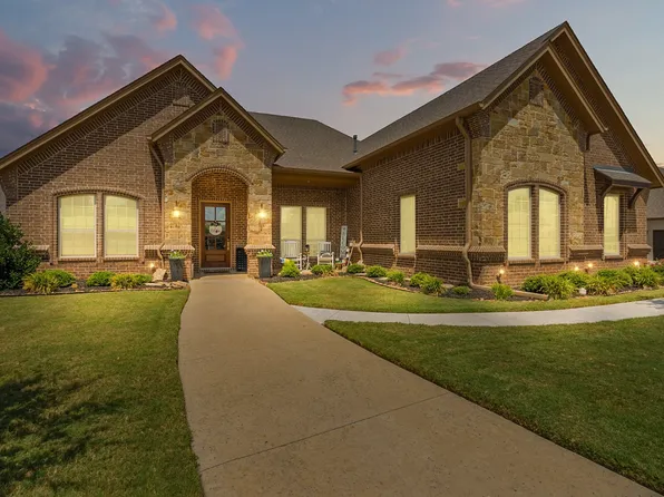 2703 Cabernet Ln, Arlington, TX 76001