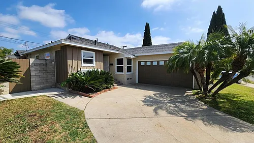 6621 Birchwood St Photo 1